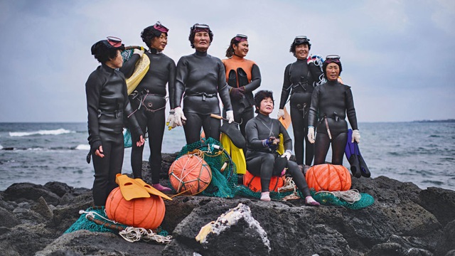 Câu chuyện cực ngầu về những nàng tiên cá 70 tuổi cuối cùng trên đảo Jeju - Ảnh 14.
