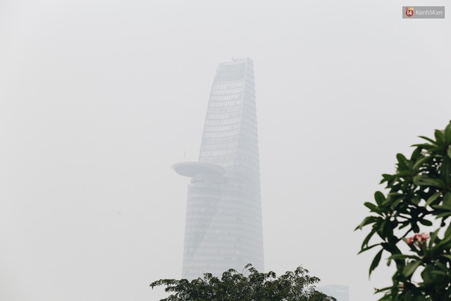  Toà nhà cao nhất Việt Nam mờ ảo trong bụi mù, Sài Gòn tiếp tục bị ô nhiễm nặng những ngày giáp Tết  - Ảnh 7.