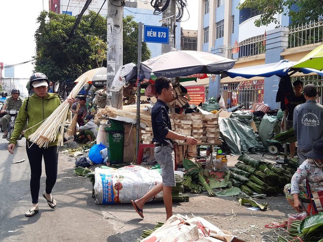 Chợ lá dong nửa thế kỷ ở Sài Gòn ế ẩm do heo tăng giá - Ảnh 13.