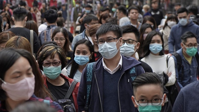 Chuyên gia y tế hàng đầu nước Mỹ thừa nhận Trung Quốc nói đúng: Virus corona có thể lây lan ngay cả khi chưa xuất hiện triệu chứng nào! - Ảnh 1.