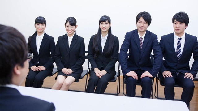 Từ chuyện kinh nghiệm chuyên ngành con số 0 nhưng vẫn được nhận cho đến văn hoá tuyển dụng độc đáo của các doanh nghiệp Nhật Bản - Ảnh 1.