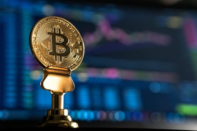 Bitcoin xuống dưới 10.000 USD, nhiều tiền ảo tiếp tục ‘chảy máu’ - Ảnh 1.