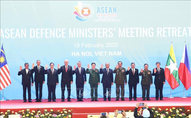  Chùm ảnh khai mạc Hội nghị hẹp Bộ trưởng Quốc phòng ASEAN tại Hà Nội  - Ảnh 1.