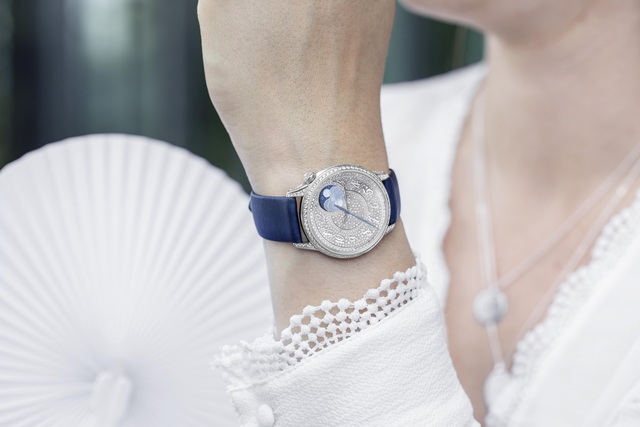 BST mới của chế tác đồng hồ cao cấp Vacheron Constantin dành riêng cho phái đẹp: Yêu ngay từ cái nhìn đầu tiên!   - Ảnh 3.