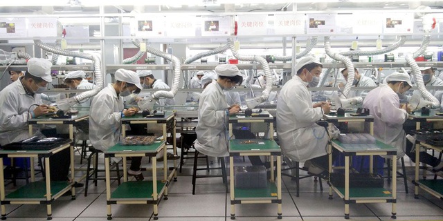 Reuters: Foxconn Việt Nam phải chạy hết công suất vì dịch COVID-19 ở Trung Quốc - Ảnh 1.