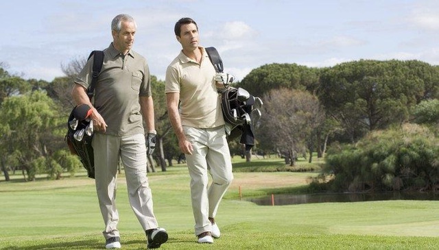 Chơi golf giúp kéo dài tuổi thọ: Lý giải của các nhà nghiên cứu chắc chắn sẽ làm bạn bất ngờ - Ảnh 1.
