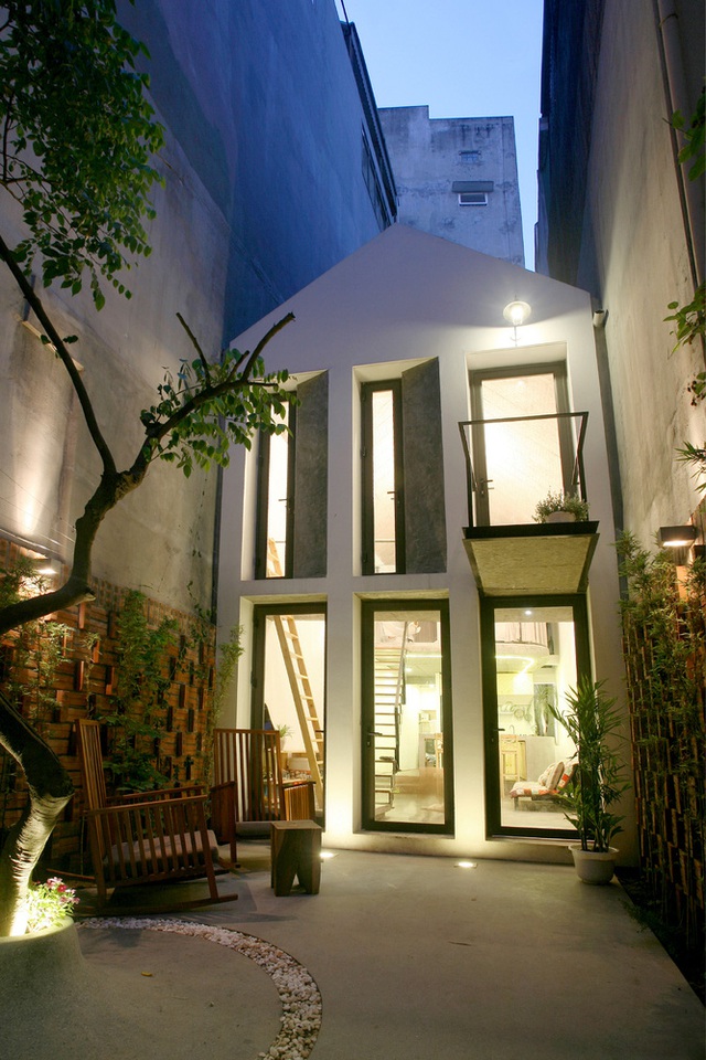 Ngôi nhà 40 m2 tối giản khác biệt trong căn hẻm nhỏ Hà Nội - Ảnh 12.