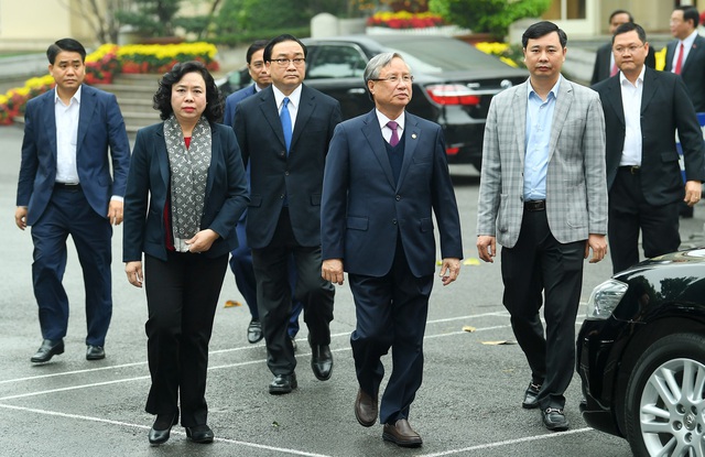ẢNH: Toàn cảnh lễ nhận quyết định Bí thư Thành ủy Hà Nội của Phó Thủ tướng Vương Đình Huệ - Ảnh 1.