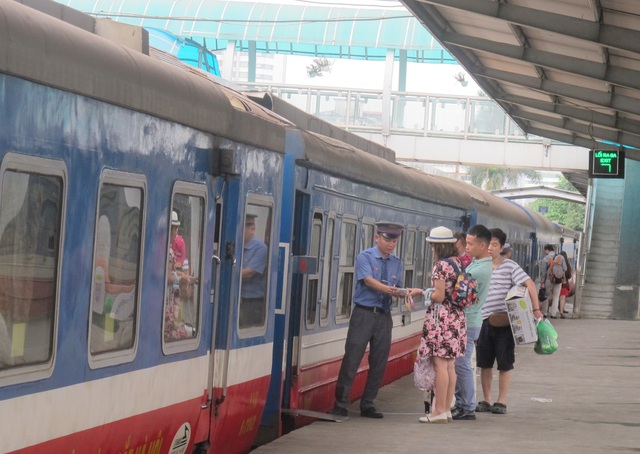 Di chuyển giữa mùa dịch covid-19 tồn tại nhiều nguy cơ khó lường: Đây là những nguyên tắc vàng bạn cần nhớ nếu muốn đi lại an toàn! - Ảnh 2.