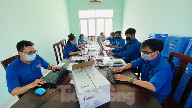 Cuộc sống trong khu cách ly gần sân bay Tân Sơn Nhất - Ảnh 18.