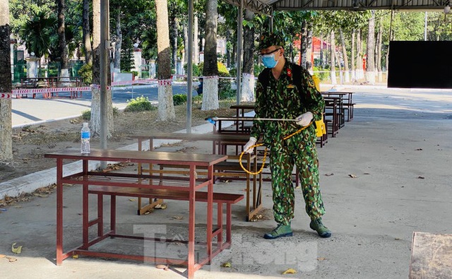 Cuộc sống trong khu cách ly gần sân bay Tân Sơn Nhất - Ảnh 19.