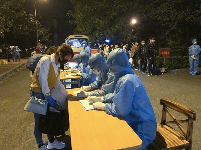 Cận cảnh Khu ký túc xá của FPT ở Hòa Lạc làm chỗ cách ly 2.000 người: Đẹp không kém khách sạn và những lời nhắn gửi dễ thương - Ảnh 9.