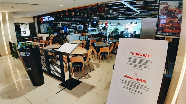 Phố Sài Gòn vắng lặng, quán cafe đồng loạt tạm đóng cửa chung tay phòng chống dịch Covid-19 - Ảnh 23.