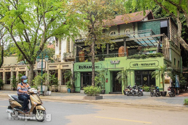 Hàng loạt quán cà phê đất vàng Hà Nội tạm thời đóng cửa - Ảnh 6.