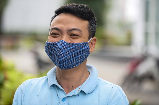  [Ảnh] Tiếp tế 350kg rau cho khu chung cư gần 1.000 dân cách ly ở Hà Nội  - Ảnh 11.