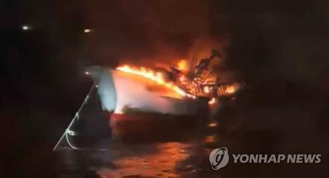 5 người Việt mất tích trong vụ cháy tàu cá ngoài khơi đảo Jeju - Ảnh 1.