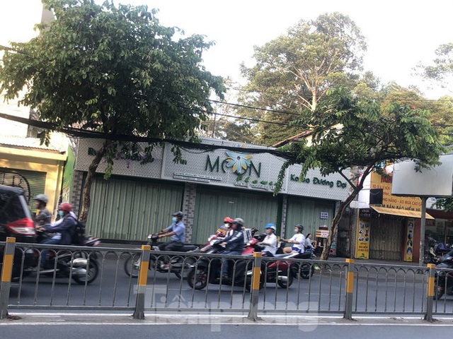 Kinh doanh ế ẩm, quán xá ở Sài Gòn thi nhau dẹp tiệm - Ảnh 6.