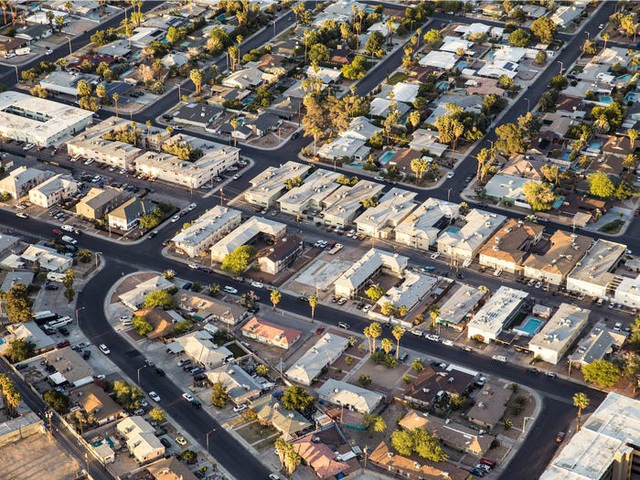 Top 10 thành phố ở Mỹ có nguy cơ suy thoái bất động sản do COVID-19 - Ảnh 6.