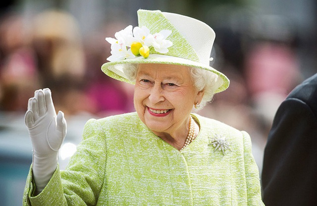 Nữ hoàng Elizabeth II: Từ công chúa sinh ra trong nhung lụa trở thành người phụ nữ quyền lực truyền cảm hứng cho hàng triệu trái tim - Ảnh 24.