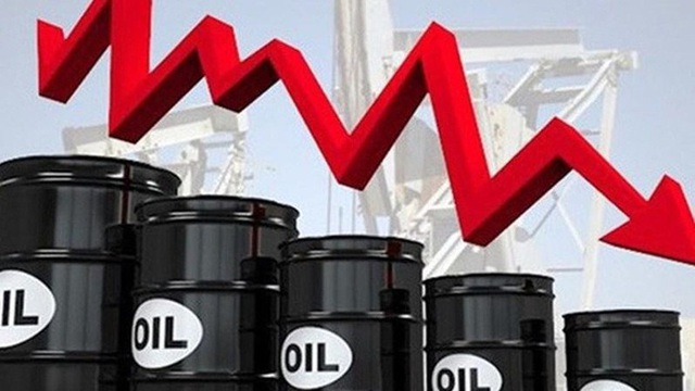 OPEC+ họp khẩn sau khi dầu thô giảm giá kỷ lục - Ảnh 1.