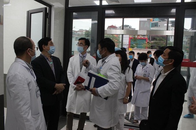 Sau gỡ phong toả, Bệnh viện Bạch Mai vẫn chưa nhận khám thông thường  - Ảnh 1.