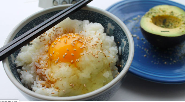 Hóa ra đây là lý do khiến món trứng tươi sống thường xuyên được người Nhật sử dụng trong các món ăn - Ảnh 2.
