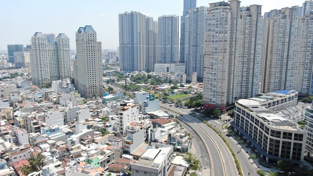 Con đường dài hơn 3km gánh cả rừng chung cư ở Sài Gòn - Ảnh 7.