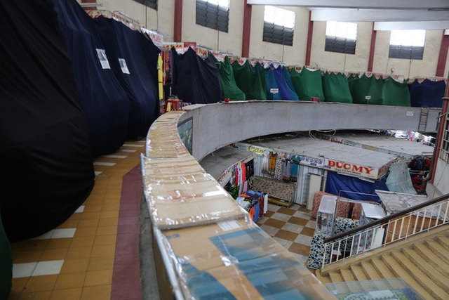 Tiểu thương chợ Đầm Nha Trang đồng loạt nghỉ bán vì ế ẩm - Ảnh 2.