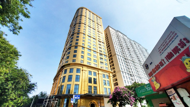 Ngắm tòa nhà dát vàng 24K từ chân đến nóc khủng nhất Hà Nội đang hoàn thiện - Ảnh 2.