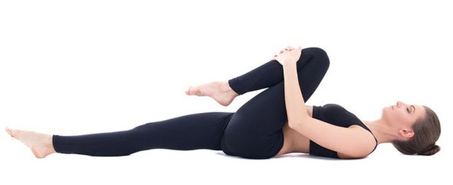 Yoga trị liệu: Chuyên gia Yoga Ấn Độ chỉ cách kiểm soát đau lưng và bài tập để hồi phục - Ảnh 9.