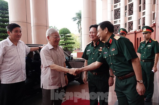 Tổng Bí thư Nguyễn Phú Trọng: Không che giấu khuyết điểm, chạy theo thành tích - Ảnh 3.