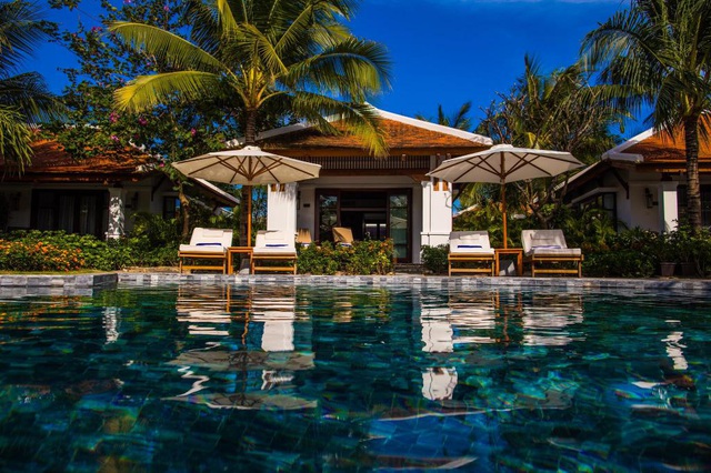 5 resort 5 sao nhất định phải trải nghiệm một lần trong đời ở Nha Trang: Giá đang cực tốt cho một kỳ nghỉ dưỡng của thượng đế!  - Ảnh 1.