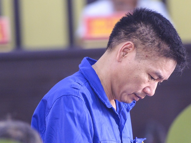  Bị cáo vụ gian lận thi cử tại Sơn La bị tuyên từ án treo đến hơn 20 năm tù, bác đề nghị của cựu trưởng phòng khảo thí xin lại 1 tỷ - Ảnh 4.