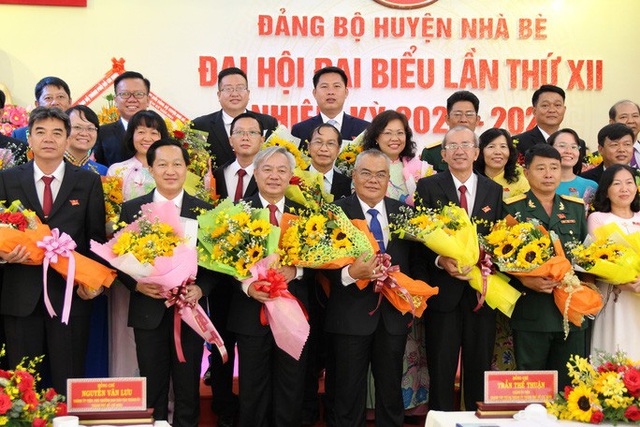  Công bố kết quả bầu nhân sự lãnh đạo Huyện ủy Nhà Bè - TP HCM  - Ảnh 1.
