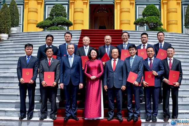 Chân dung 12 Đại sứ mới được Chủ tịch nước bổ nhiệm - Ảnh 14.