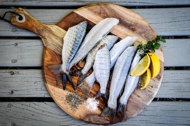 Cá là loại thực phẩm nổi tiếng ngon bổ nhưng có 5 loại cá không nên ăn vì cực nguy hiểm, có thể gây ngộ độc và cả ung thư - Ảnh 3.