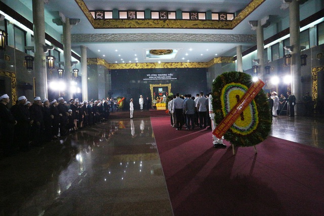  [Ảnh] Xúc động, nghiêm trang lễ tang người thầy của những nhà tình báo huyền thoại Trần Quốc Hương - Ảnh 29.