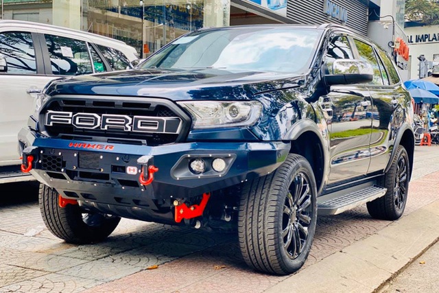 Đại lý tìm đủ cách dọn kho Ford Everest: Giảm giá gần 200 triệu, độ sẵn nhiều đồ chơi ‘hàng hiệu’ giá cả trăm triệu đồng - Ảnh 3.