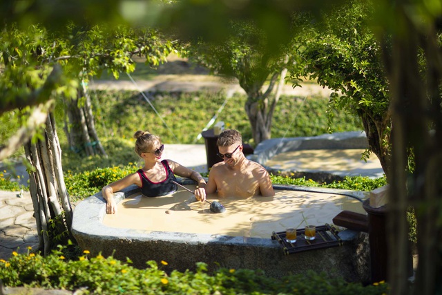 3 địa điểm tắm bùn khoáng nhất định phải trải nghiệm khi tới Nha Trang: Vừa hồi phục sức khỏe, vừa thư giãn tinh thần và làm đẹp  - Ảnh 10.