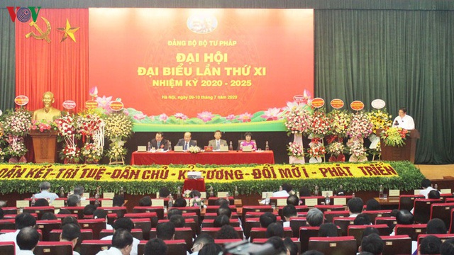 Thứ trưởng Phan Chí Hiếu tái đắc cử Bí thư Đảng ủy Bộ Tư pháp - Ảnh 2.