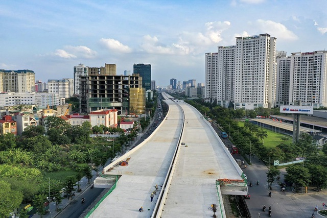  [Ảnh] Toàn cảnh đường vành đai 3 Mai Dịch - Nam Thăng Long nhìn từ trên cao sau gần 2 năm thi công - Ảnh 6.