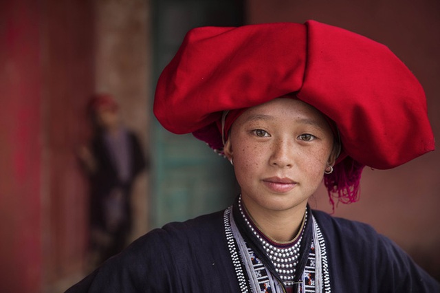 Dành 6 năm đi khắp 5 châu chụp ảnh phụ nữ, nhiếp ảnh gia gây bất ngờ với bản đồ sắc đẹp của thế giới, trong đó có Việt Nam - Ảnh 3.