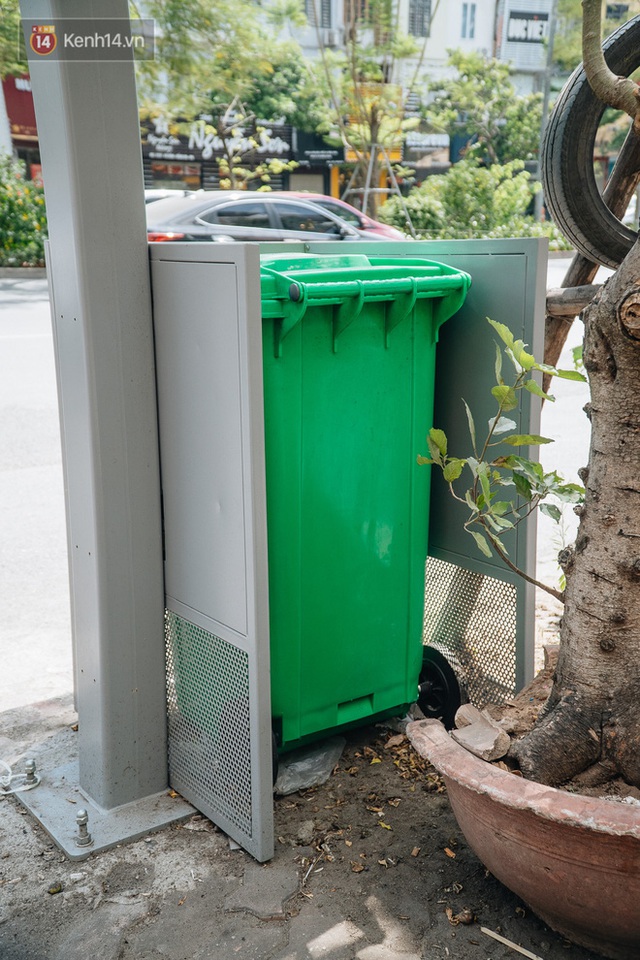 Thùng rác công nghệ với tấm pin mặt trời trên đường phố Hà Nội: Truyền cảm hứng bảo vệ môi trường đến người dân - Ảnh 7.