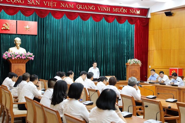 Đình chỉ chức vụ Bí thư Đảng ủy Saigon Co.op với ông Diệp Dũng  - Ảnh 1.