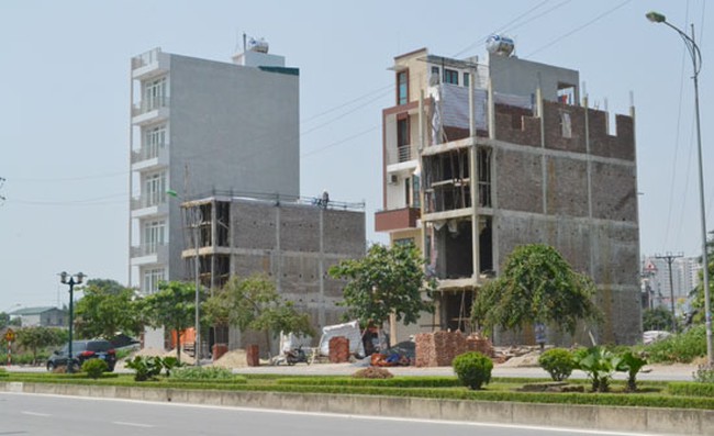 Hà Nội: Giá khởi điểm Cao nhất 33,8 triệu đồng / m2 Hà Nội: Giá khởi điểm Cao nhất 33,8 triệu đồng / m2
