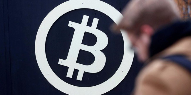 Lượng tìm kiếm thông tin về bitcoin trên Google tăng đột biến, vượt mặt từ khóa "Trump" Lượng tìm kiếm thông tin về bitcoin trên Google tăng đột biến, vượt mặt từ khóa "Trump"