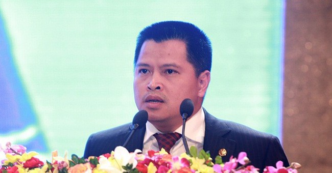 VPBank lên sàn gây xáo trộn mạnh trong top người giàu năm 2017, Chủ tịch Ngô Chí Dũng cùng vợ, mẹ lọt top 20 VPBank lên sàn gây xáo trộn mạnh trong top người giàu năm 2017, Chủ tịch Ngô Chí Dũng cùng vợ, mẹ lọt top 20