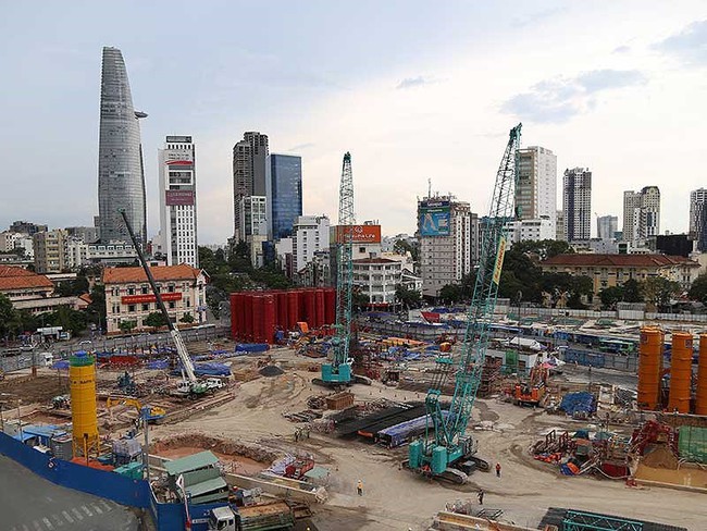 TP.HCM sẽ rất thận trọng khi tăng phí TP.HCM sẽ rất thận trọng khi tăng phí