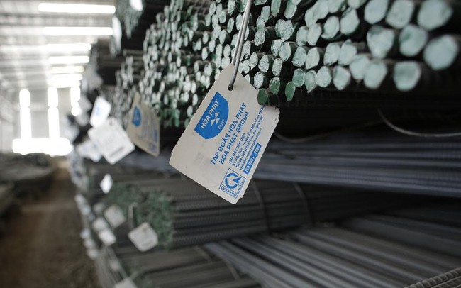 HPG giảm 36%, Công ty con trai Chủ tịch Trần Đình Long đăng ký mua 1 triệu cổ phiếu HPG giảm 36%, Công ty con trai Chủ tịch Trần Đình Long đăng ký mua 1 triệu cổ phiếu