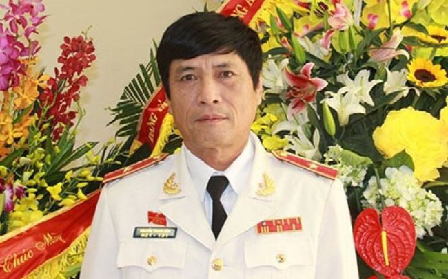 Thêm nhiều đối tượng bị bắt trong 'canh bạc’ nghìn tỷ có tướng công an Thêm nhiều đối tượng bị bắt trong 'canh bạc’ nghìn tỷ có tướng công an